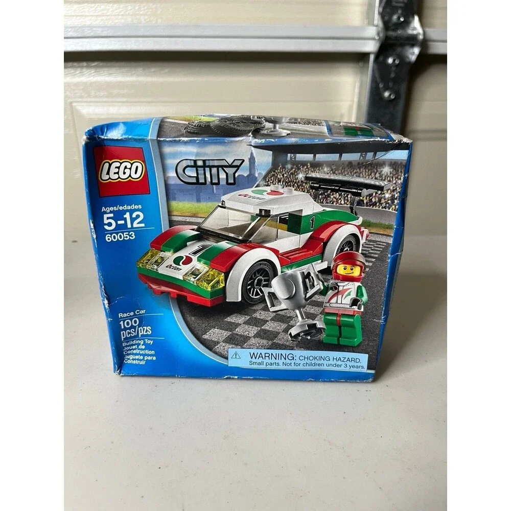 LEGO CITY: Race Car Set 60053 100 Pieces Brand New